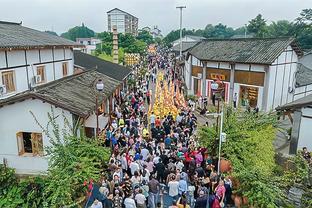 贡献助攻！吉鲁社媒庆祝胜利：为这支球队感到骄傲！